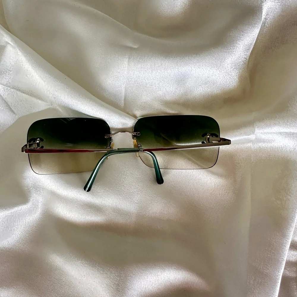 Vintage CHANEL Swarovski crystals ccs Chic Green Gradient Sunglasses